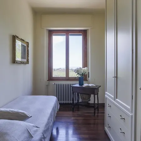 וילה Villa Lualdi Borgunto